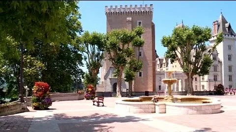 location vacances pau : explorez la perle du béarn